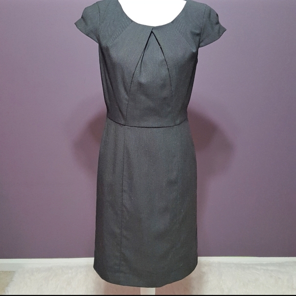Anne Klein Dresses & Skirts - Anne Klein Stretch Grey Cap Sleeve Dress Sz 8
